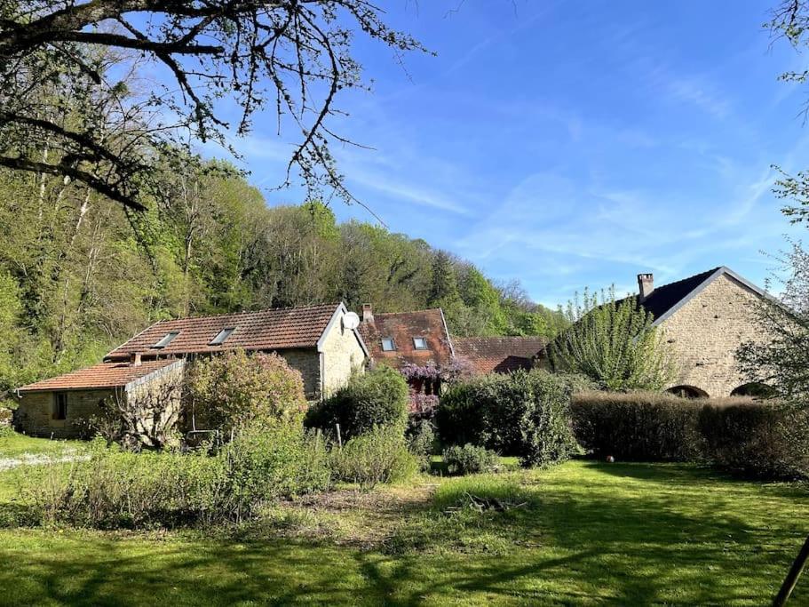 Villa O Bonheurs Simples D'Ecorsaint Il Etait Une Fois à Hauteroche Extérieur photo